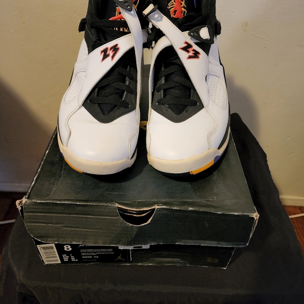 Air Jordan 8 Three-Peat